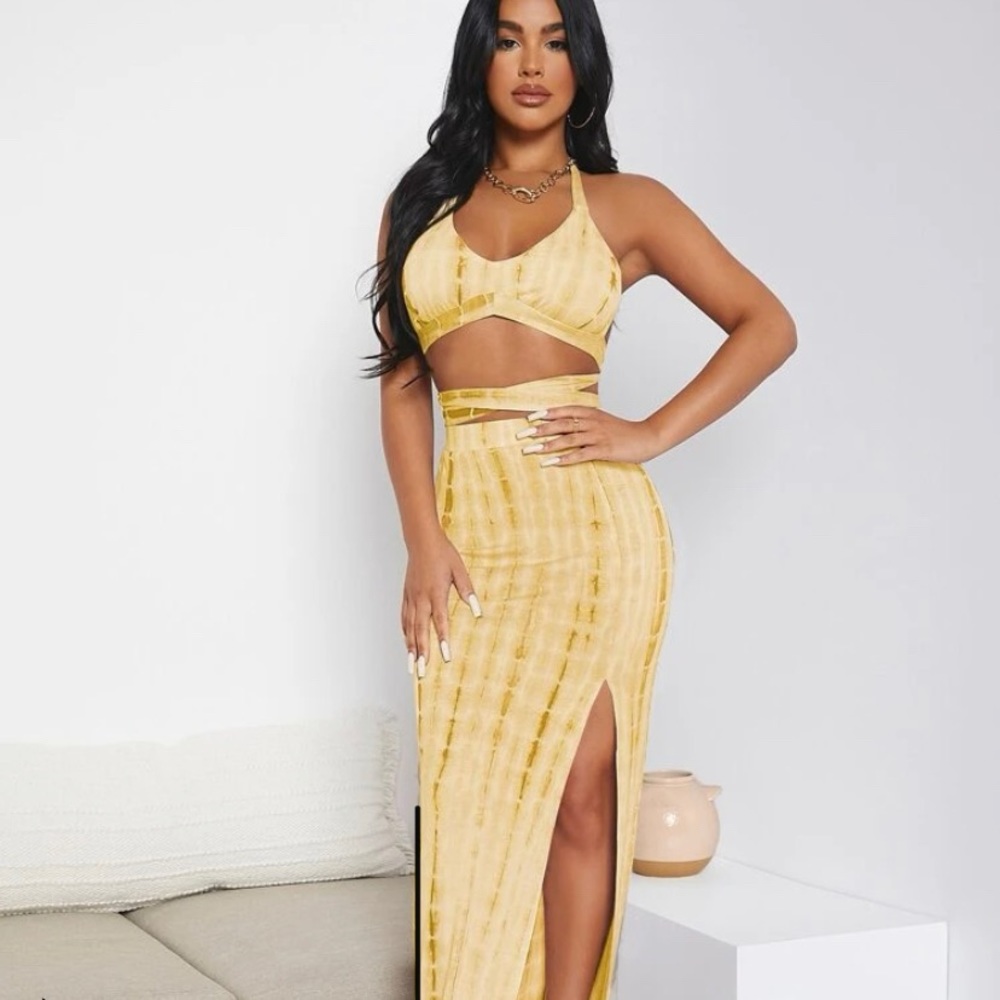 Yellow maxi skirt and halter top